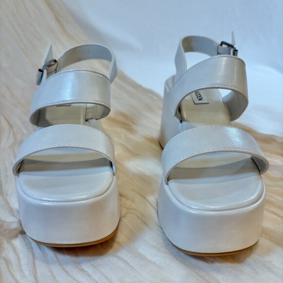Steve Madden Women's Bone Pearlescence Platform Sandals Size 7 - Picture 4 of 10